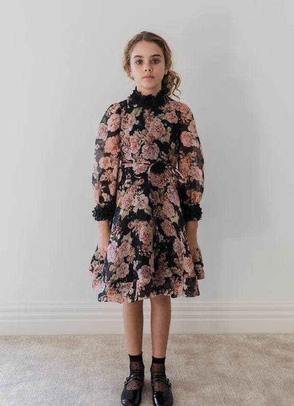Petite Amalie Vintage Bloom Flower Applique Dress Multi / 18Y Petite Amalie Vintage Bloom Flower Applique Dress Multi / 18Y