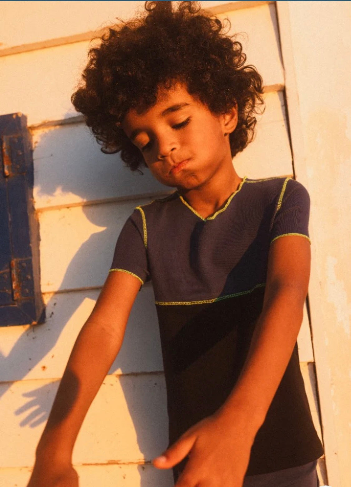 Heven Child SS V-neck Color Block T-shirt