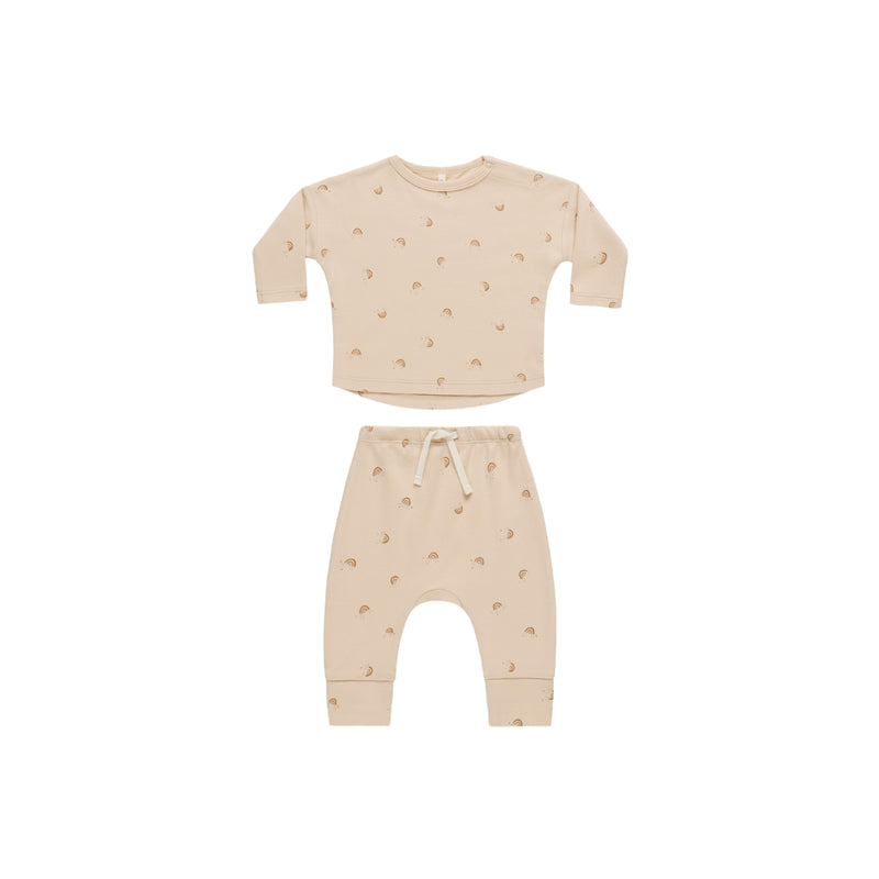 Quincy Mae LS Top & Drawstring Pant Outfit