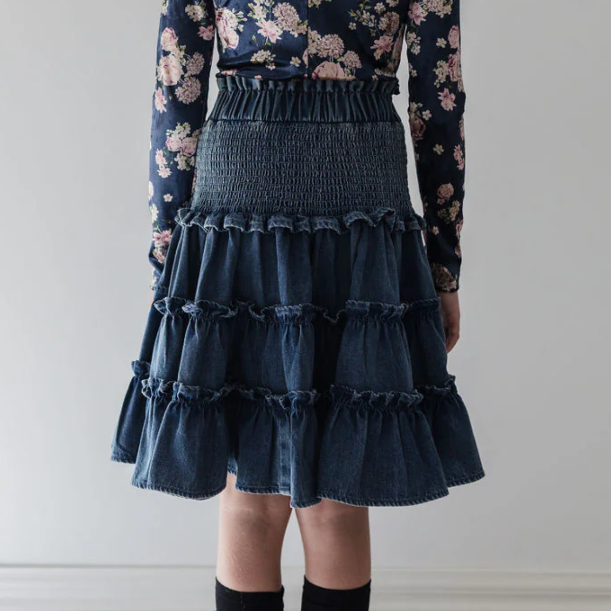 Steph Chambray Curved Seam Skirt | Tuesday's Child