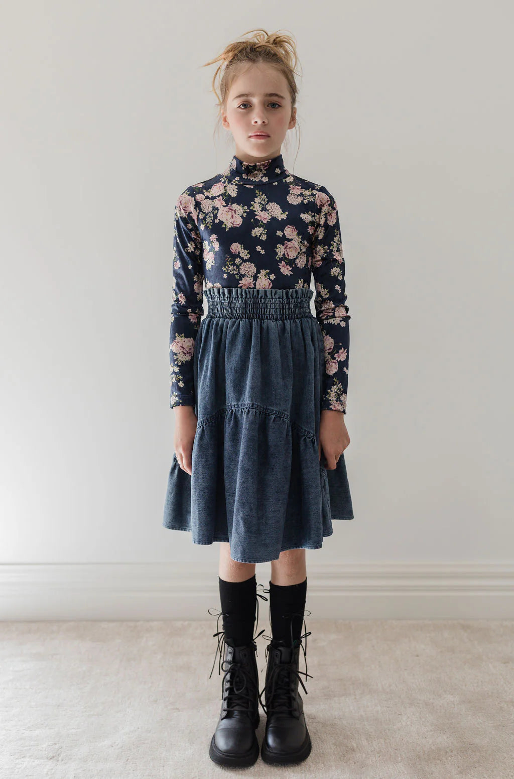 Steph Chambray Curved Seam Skirt | Tuesday's Child