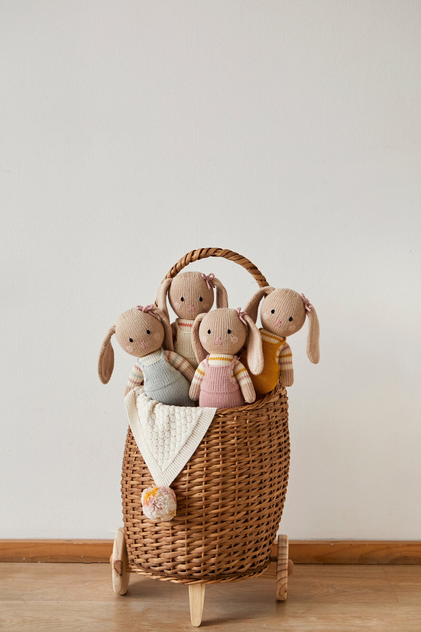 Tun Tun Pia the Bunny