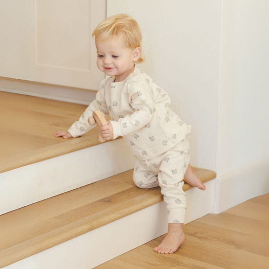 Quincy Mae Relaxed Sweatshirt & Pant Outfit | Tuesday's Child