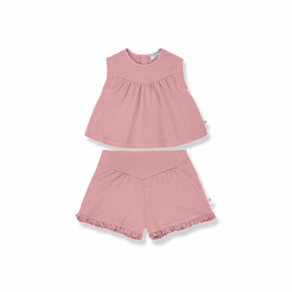 One + Family Ariany Marratxi Outfit