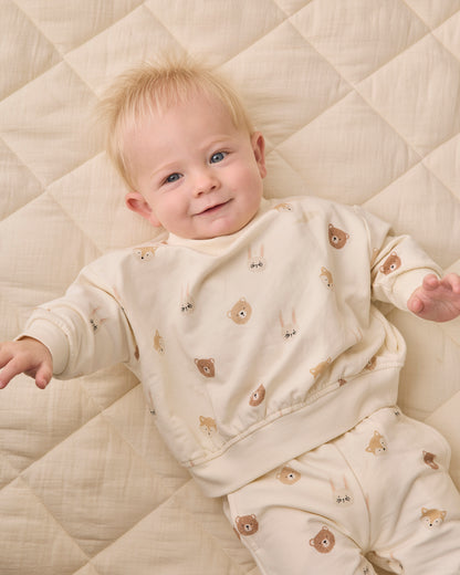 Quincy Mae Sweatshirt & Pant Outfit