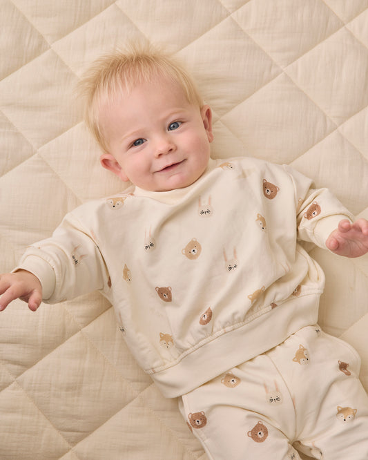 Quincy Mae Sweatshirt & Pant Outfit
