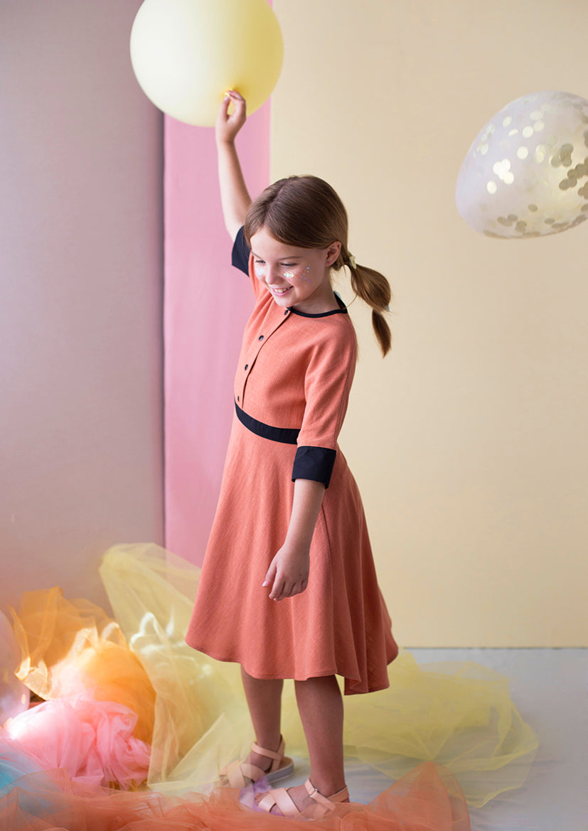 Popelin Mod.24.2 Cape Style Dress