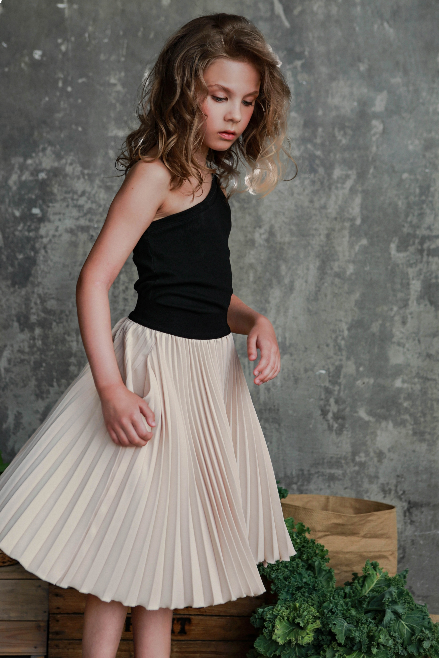 Unlabel Guava Pleated Skirt