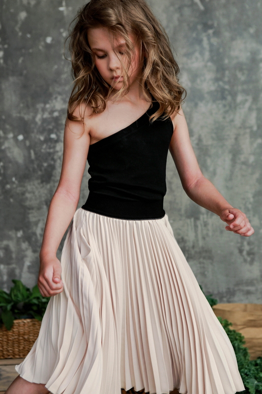 Unlabel Guava Pleated Skirt